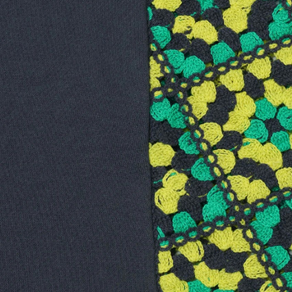 チャコールグレー