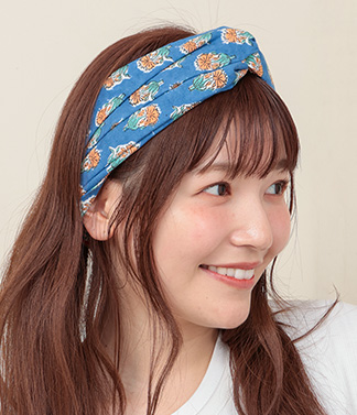 ボタニカルブロックプリントヘアバンド/イメージ写真