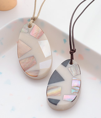 シェルネックレス/イメージ写真