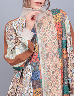 モデル着用(アップ)/ベージュ