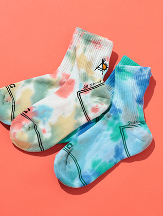 go slow caravan タイダイ刺繍区ウォーターソックス